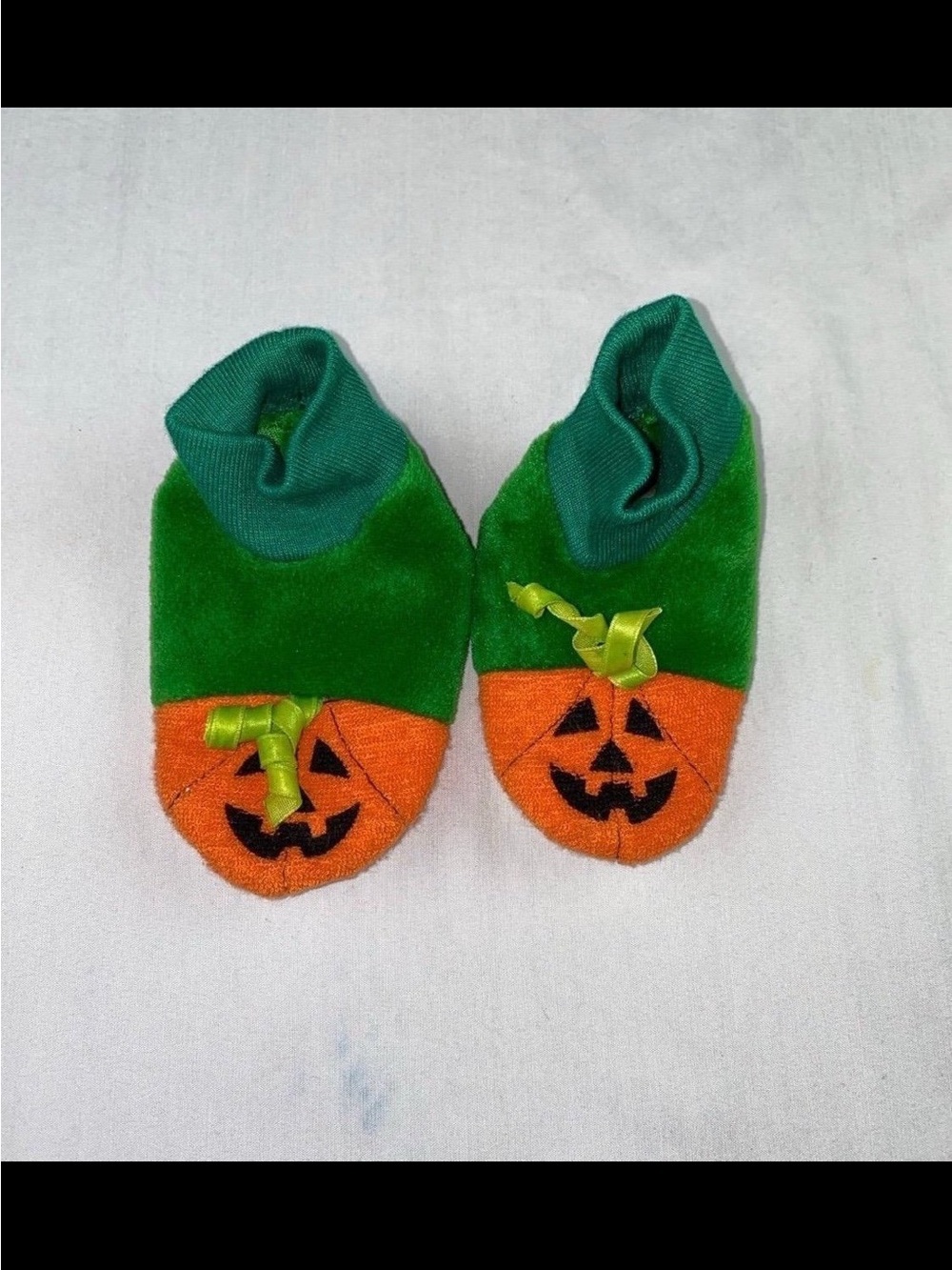 Pumpkin slippers for babies